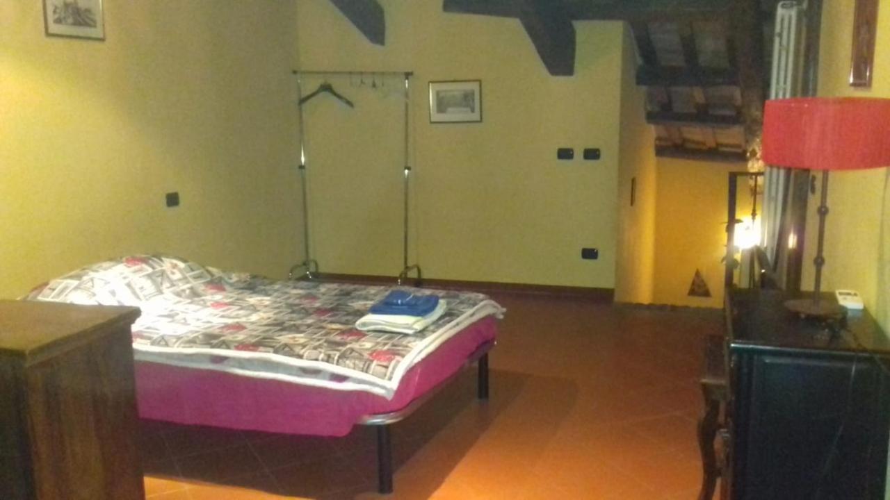 Apartment Garibaldi แฟร์รารา ภายนอก รูปภาพ